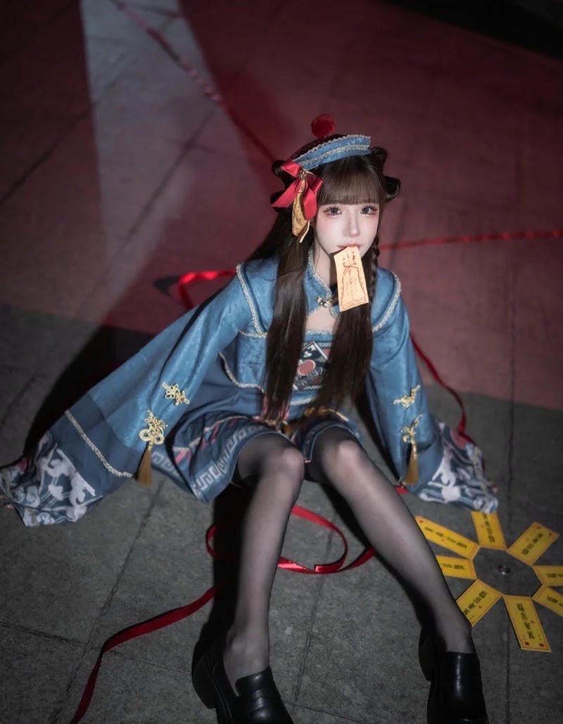 hình ảnh cosplay cương thi 24