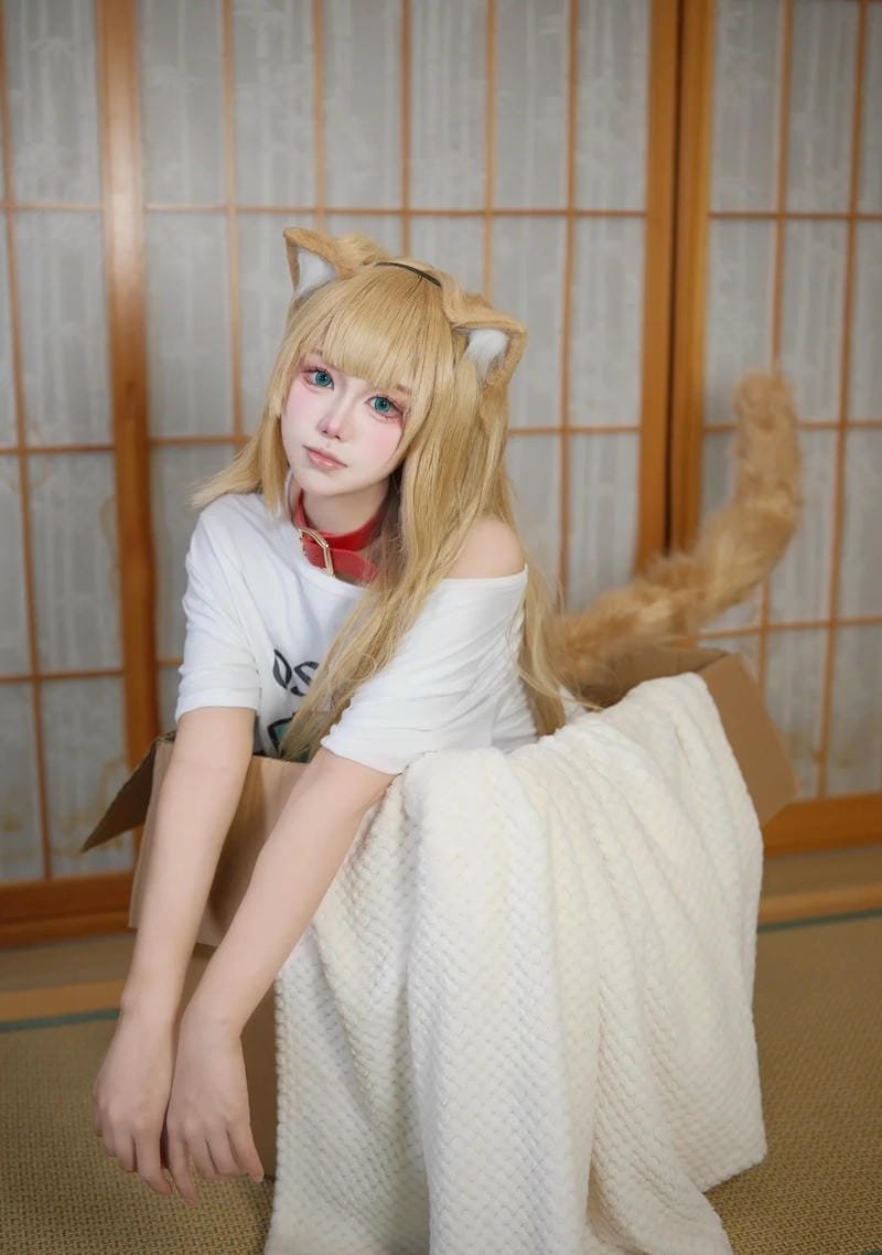 hình ảnh cosplay đuôi mèo 27