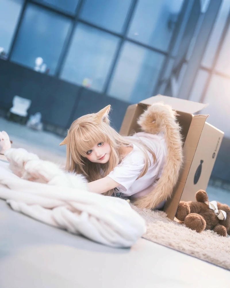 hình ảnh cosplay đuôi mèo 30