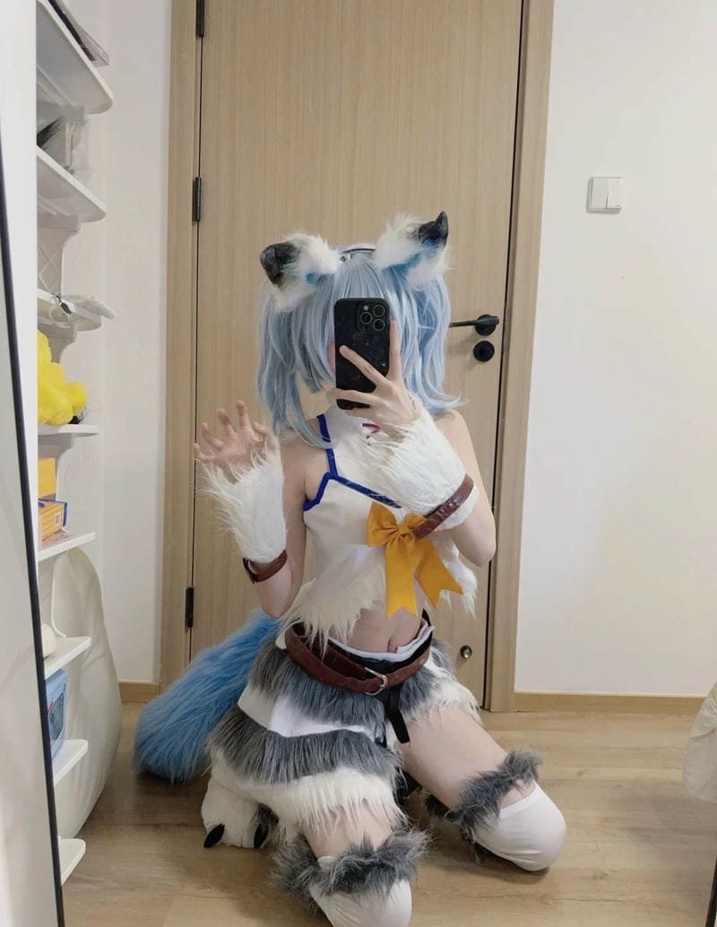 hình ảnh cosplay đuôi mèo 7
