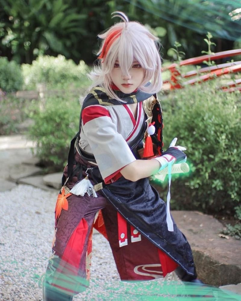 hình ảnh cosplay kazuha 2