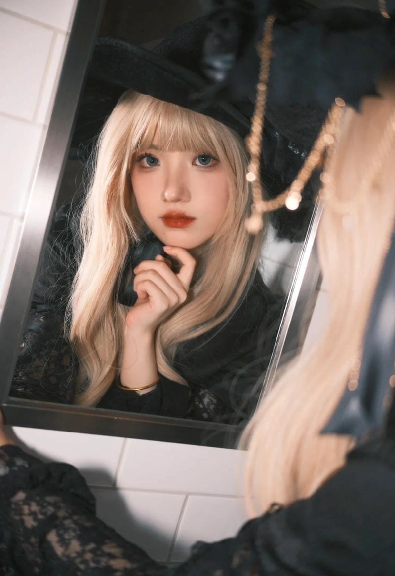hình ảnh cosplay nữ phù thủy 11