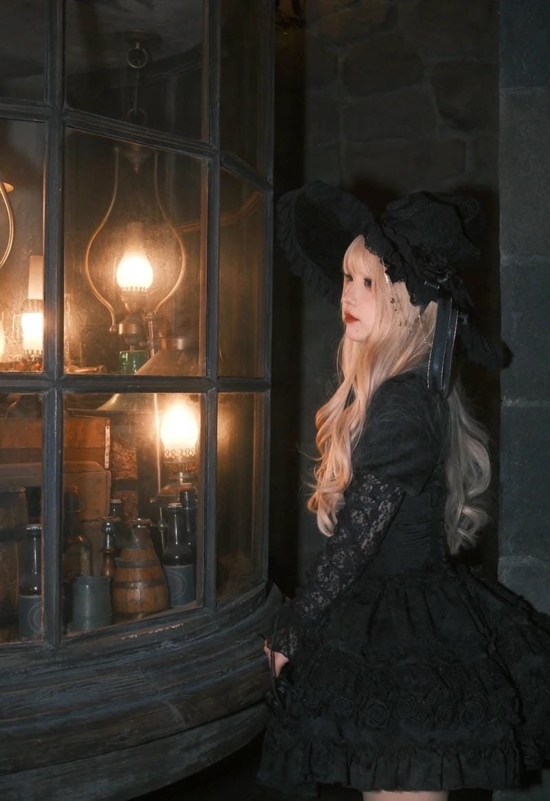 hình ảnh cosplay nữ phù thủy 12