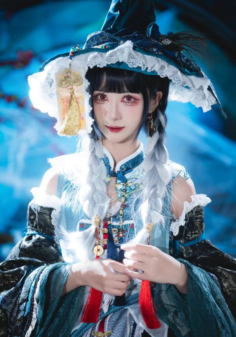 hình ảnh cosplay nữ phù thủy 29