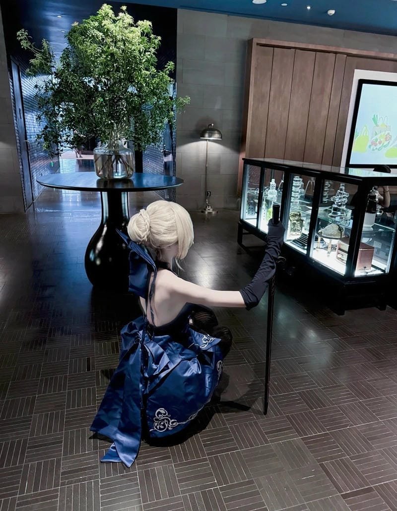 hình ảnh cosplay saber 2