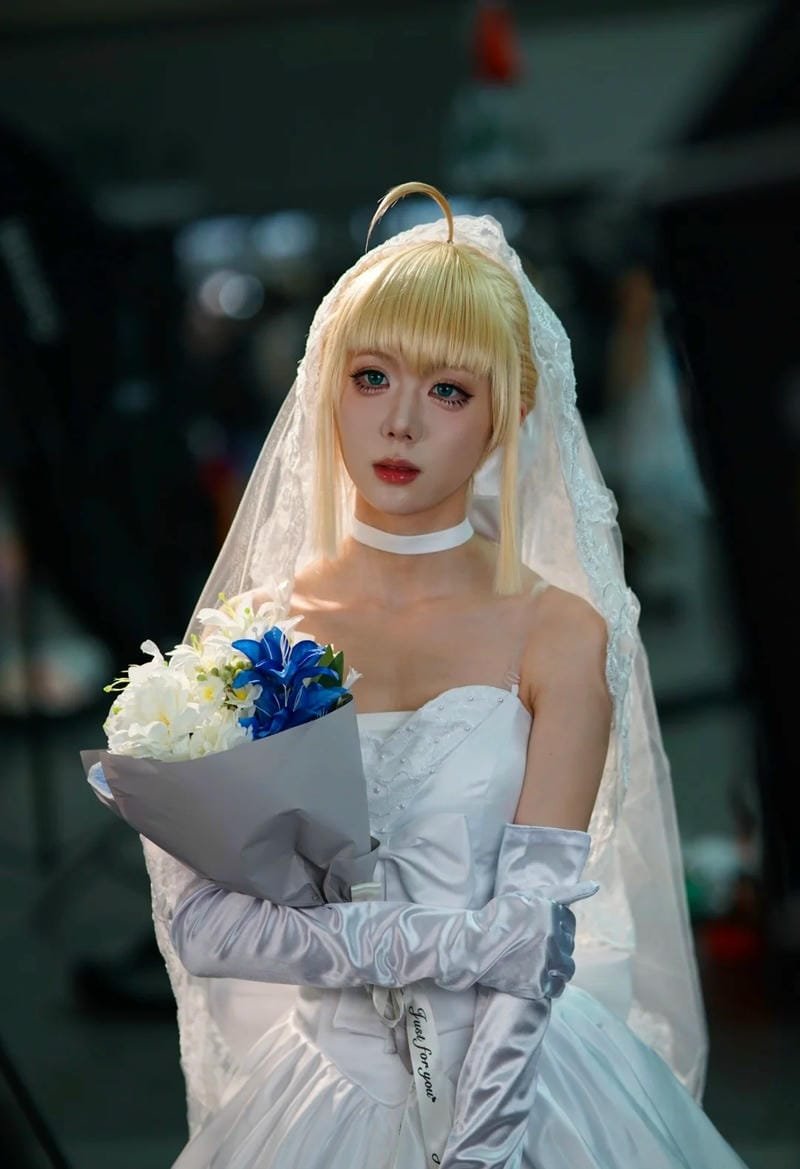 hình ảnh cosplay saber bride 12