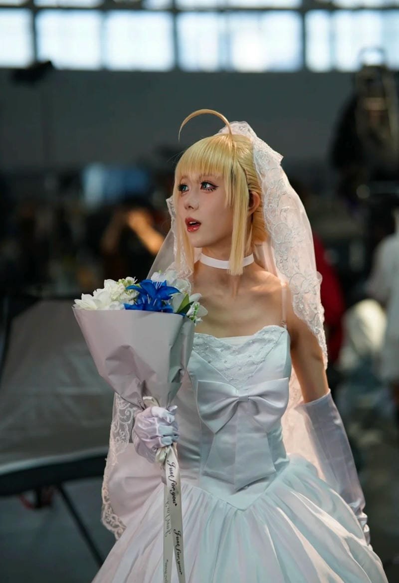 hình ảnh cosplay saber bride 7