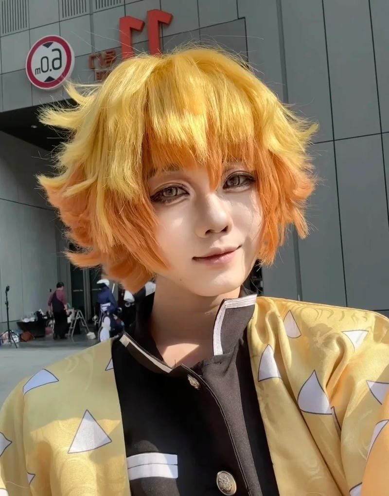 hình ảnh cosplay zenitsu 4