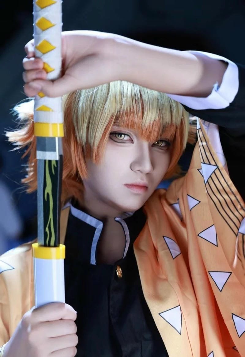 hình ảnh cosplay zenitsu 5