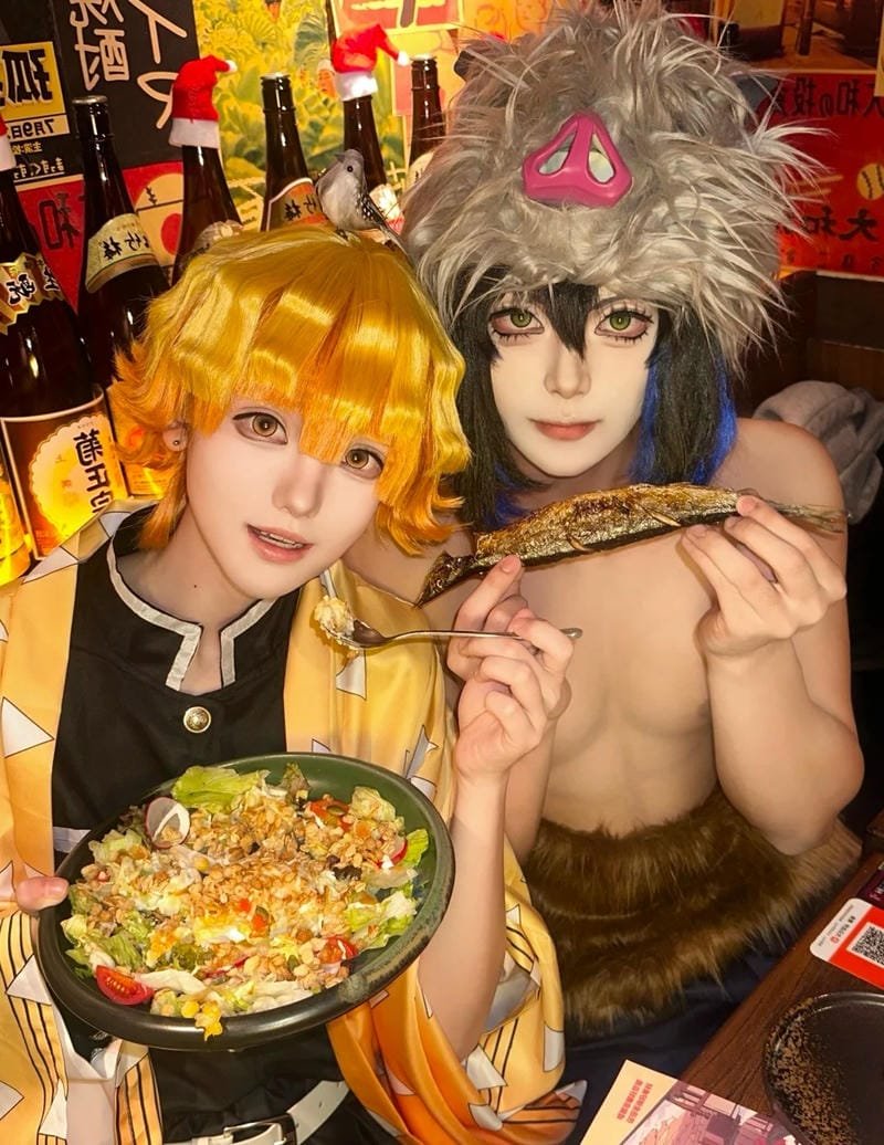 hình ảnh cosplay zenitsu 7