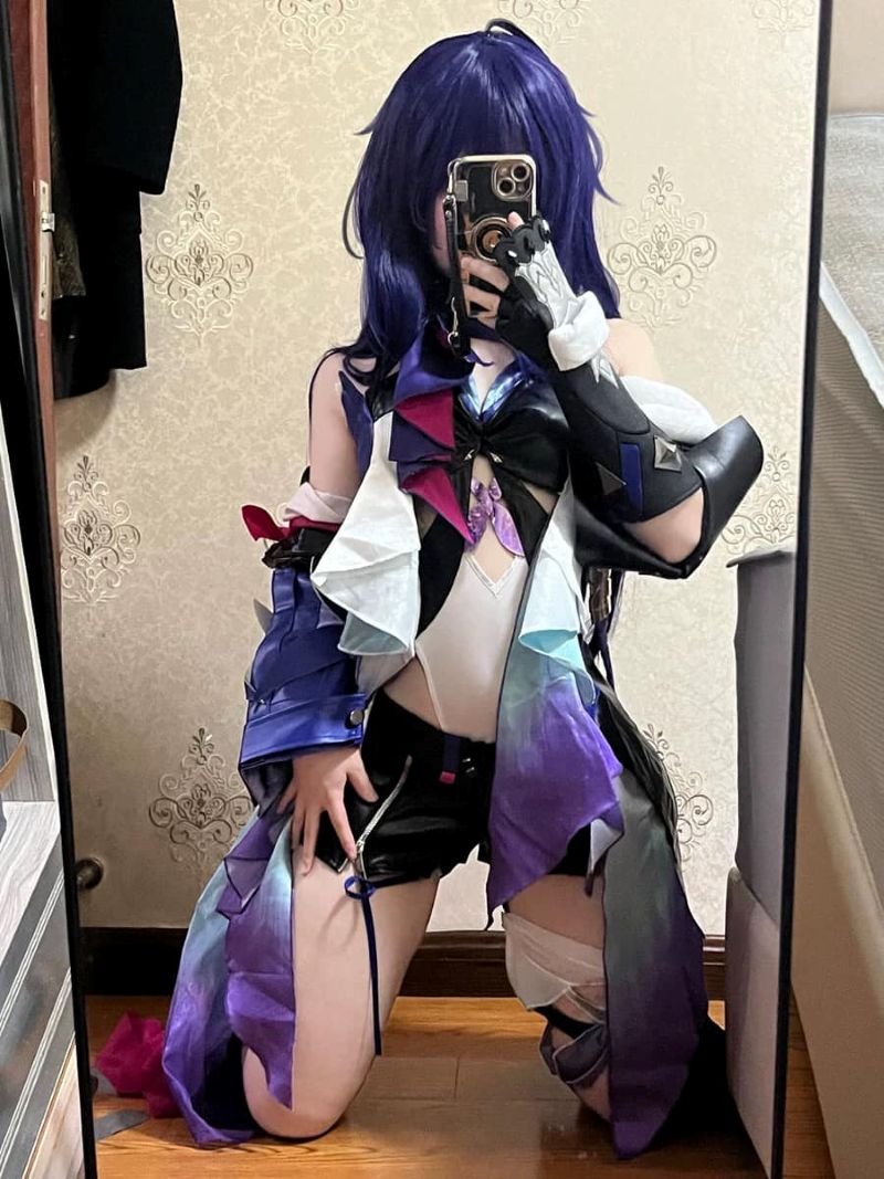 hình ảnh Mai Phương cosplay 29