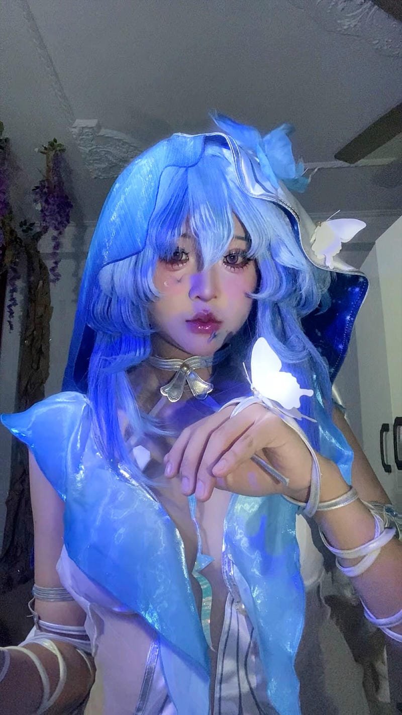 hình ảnh Mai Phương cosplay 5