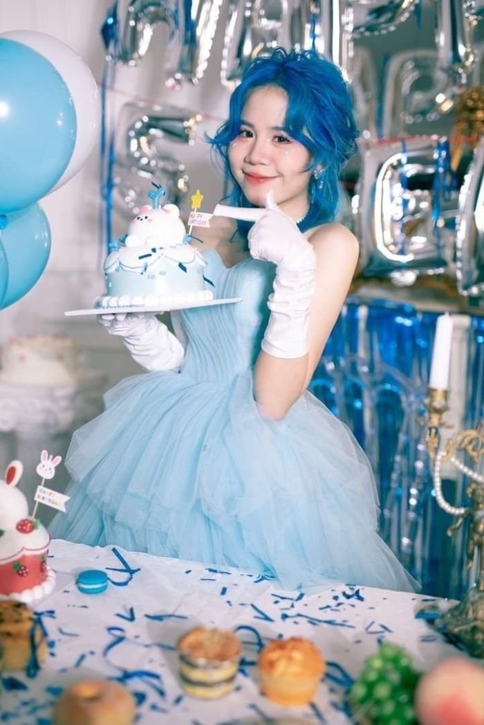 hình ảnh mèo simmy 20